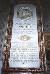 Мемориальная доска в церкви Эглиз де Сен-Сюльпис