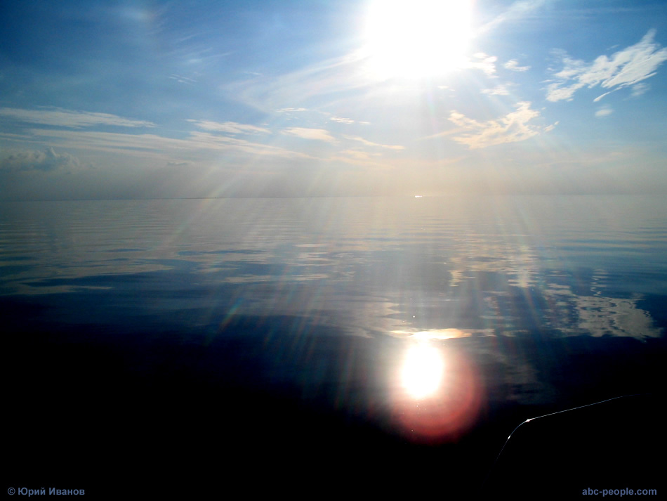 Неопознанный плавающий объект на Ладожском озере - через 10 секунд