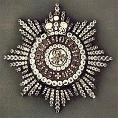 Звезда ордена св. Александра Невского с короной, украшенная бриллиантами