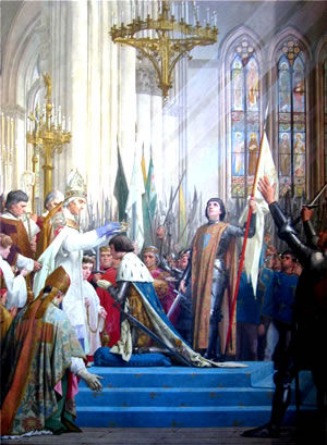 17 июля Карл VII короновался в Реймсе, и во время торжественного акта Жанна держала над ним знамя